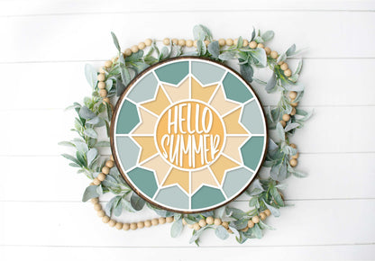 Hello Summer Quilt Round  - Round  Wood Door Sign | Hanger | ChicaTiza