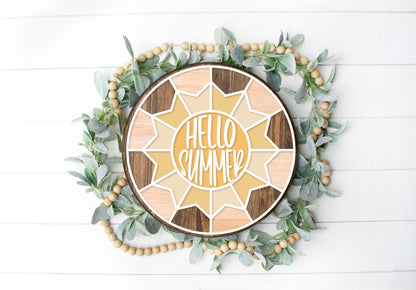 Hello Summer Quilt Round  - Round  Wood Door Sign | Hanger | ChicaTiza