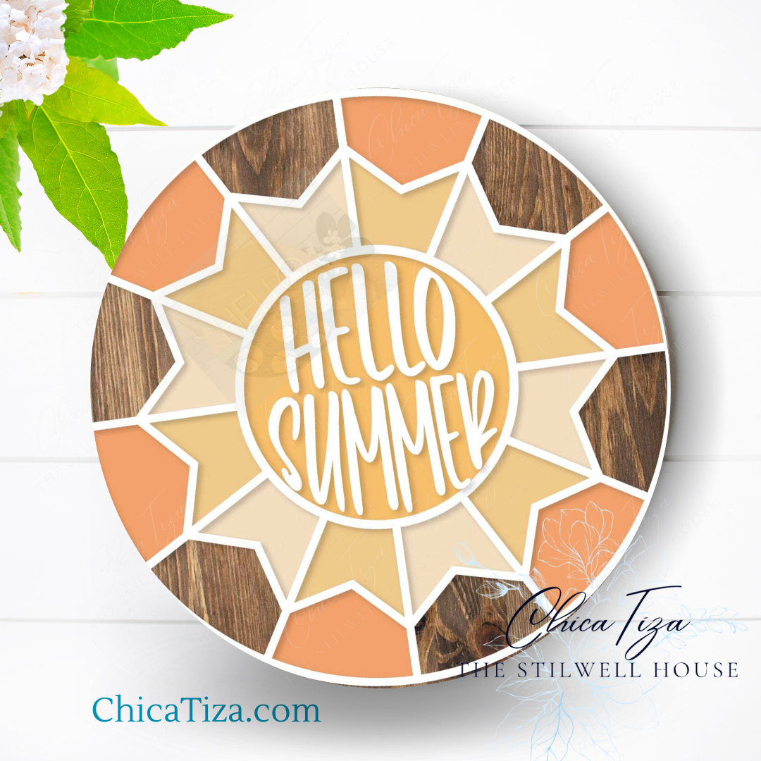 Hello Summer Quilt Round  - Round  Wood Door Sign | Hanger | ChicaTiza